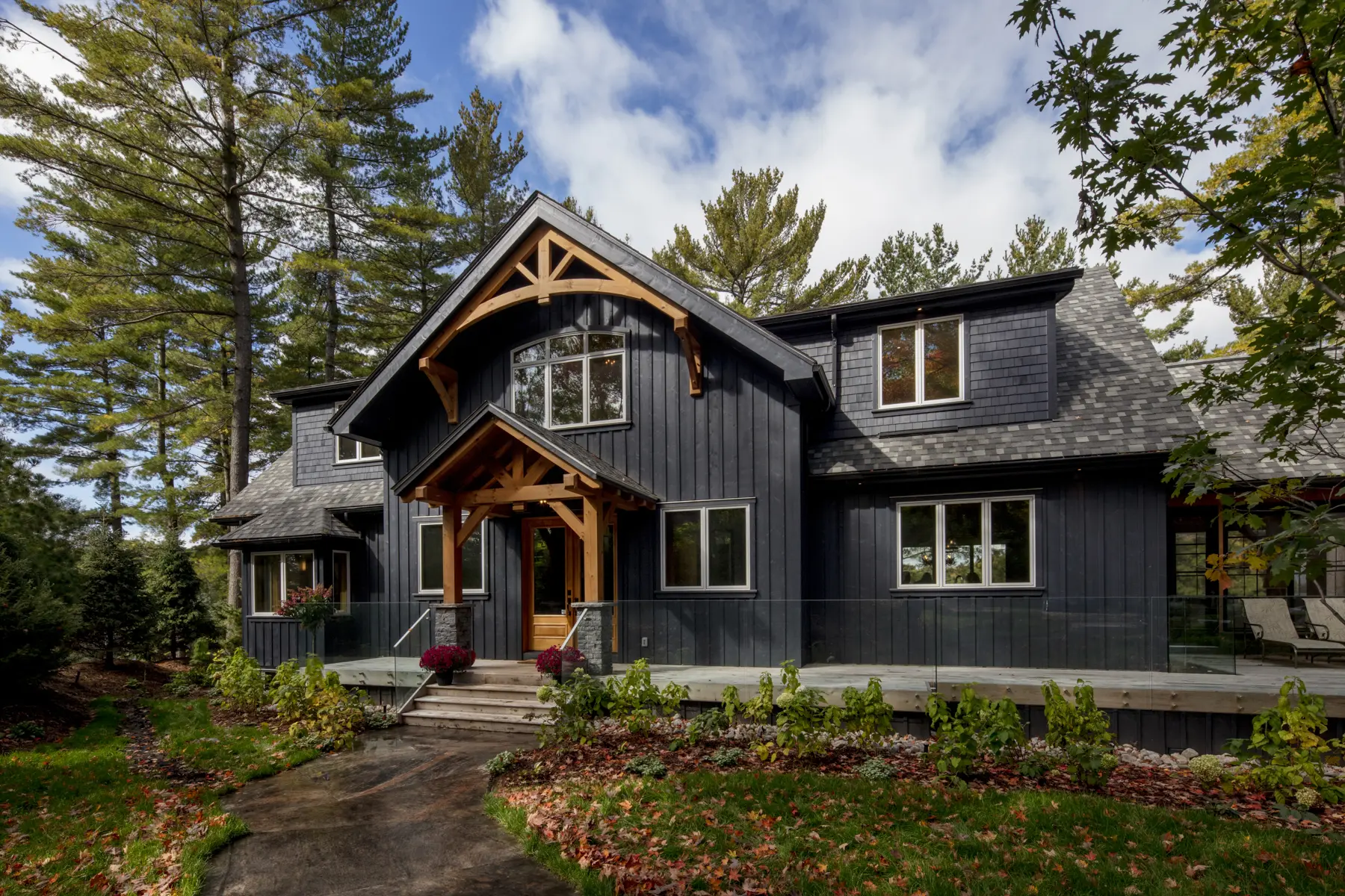 2 Normerica Timber Frame Exterior Cottage Front