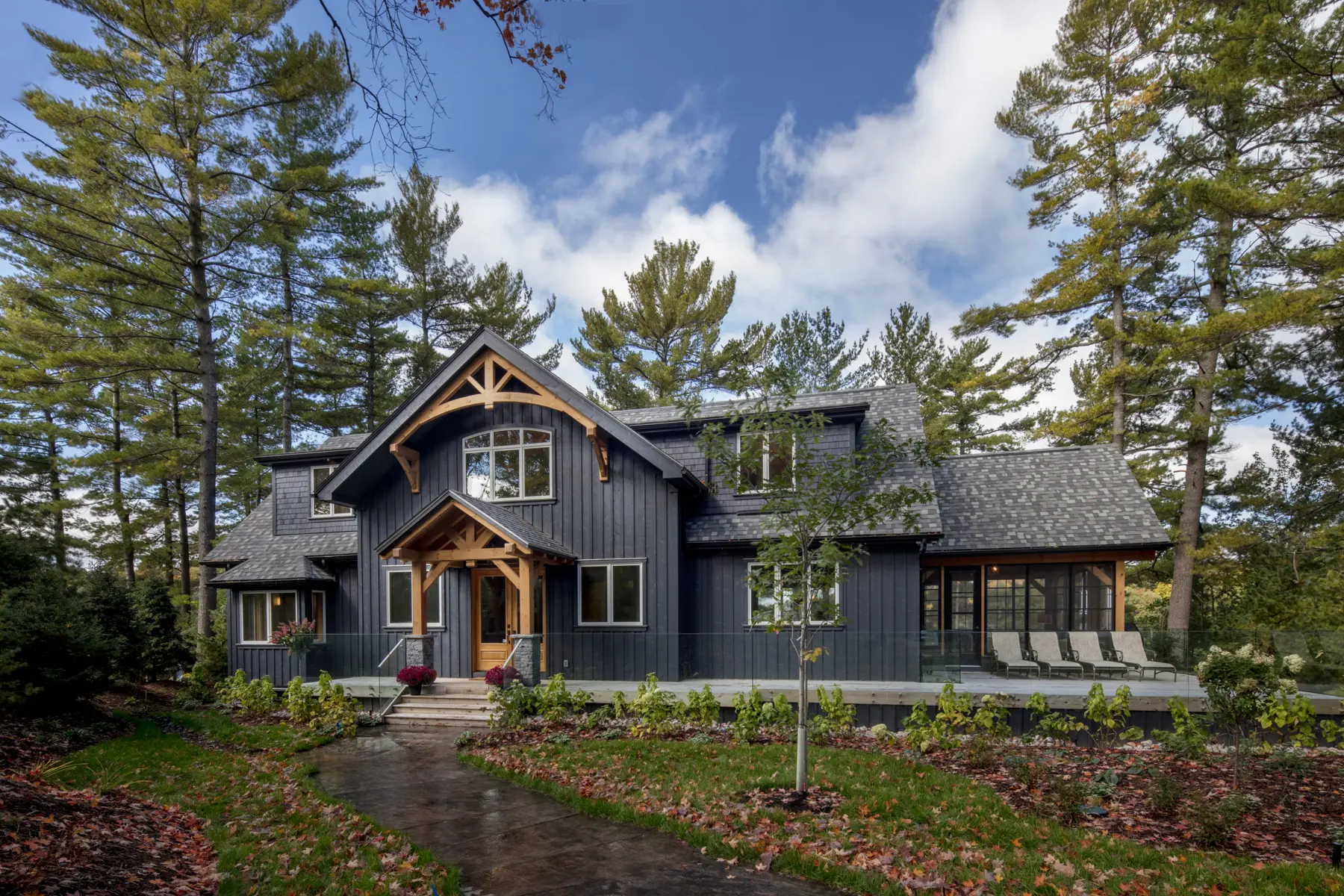 5 Normerica Timber Frame Exterior Cottage Front