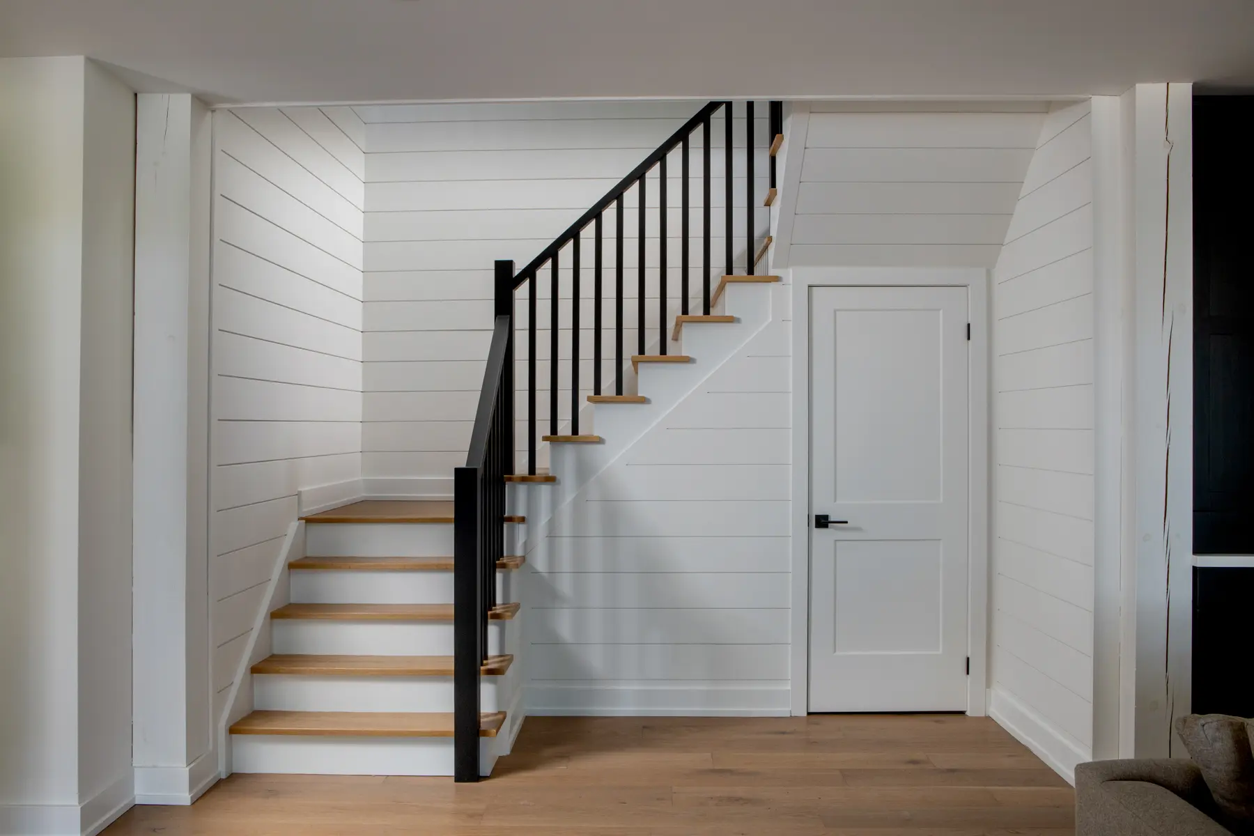 Normerica Timber Homes Modern Comtemporary Bungalow Cottage Farmhouse Board and batten 5535