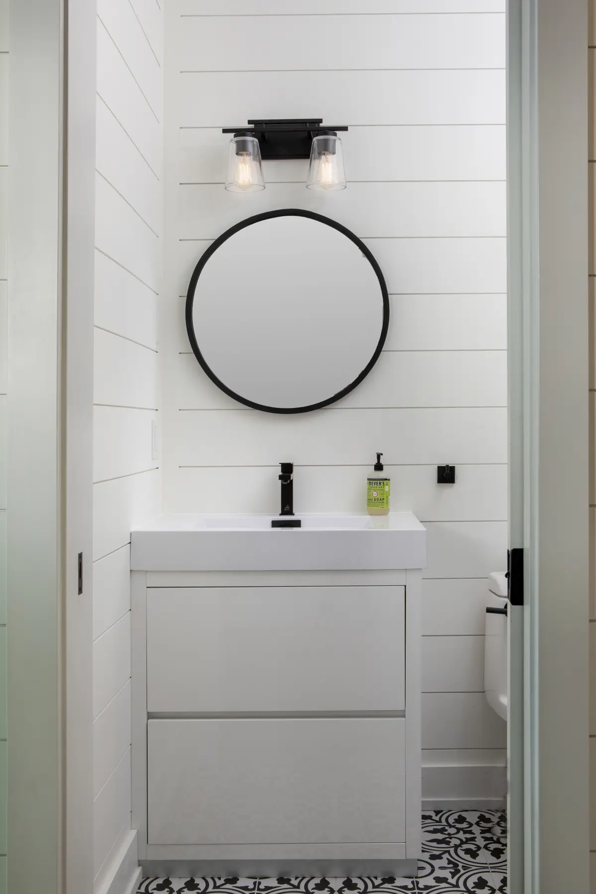 Normerica Timber Homes Modern Comtemporary Bungalow Cottage Farmhouse Board and batten 5757