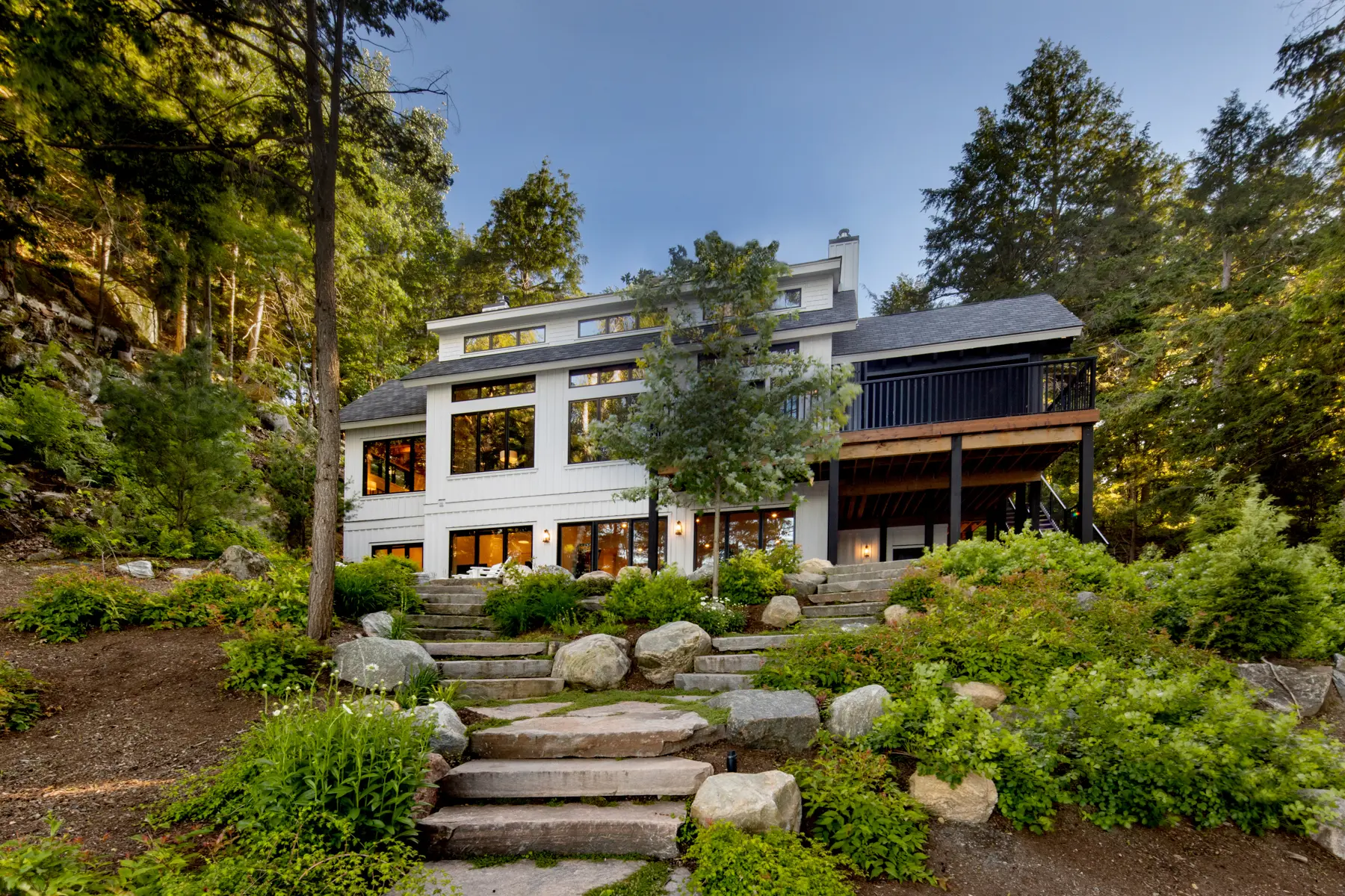 Normerica Timber Homes Modern Comtemporary Bungalow Cottage Farmhouse Board and batten 5798