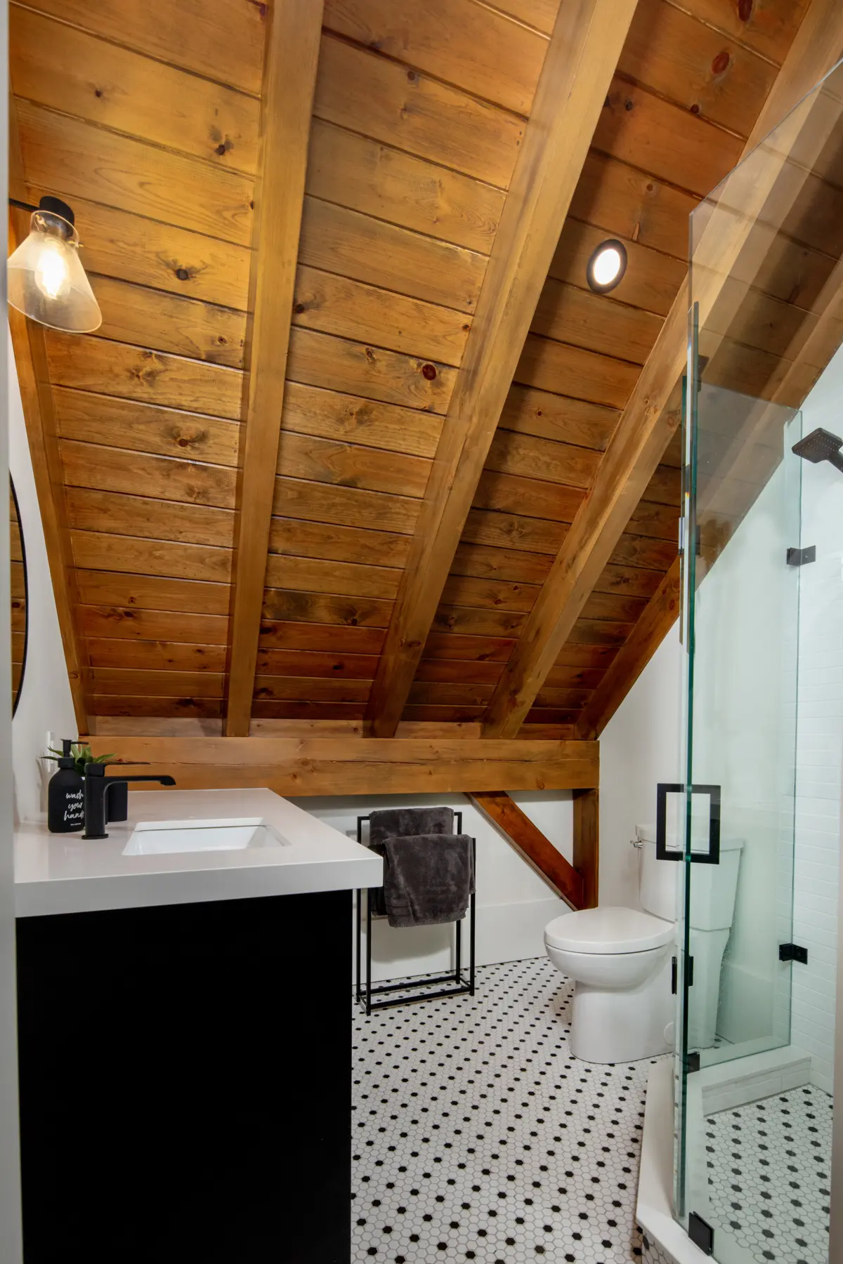 Traditional Lakeside Cottage Lakeside Escape Project Portfolio Interior Loft Bathroom Normerica Timber Homes