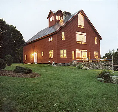 3 Normerica Timber Frames Architects Builders Collaboration Country House Vermont Red Barn Night