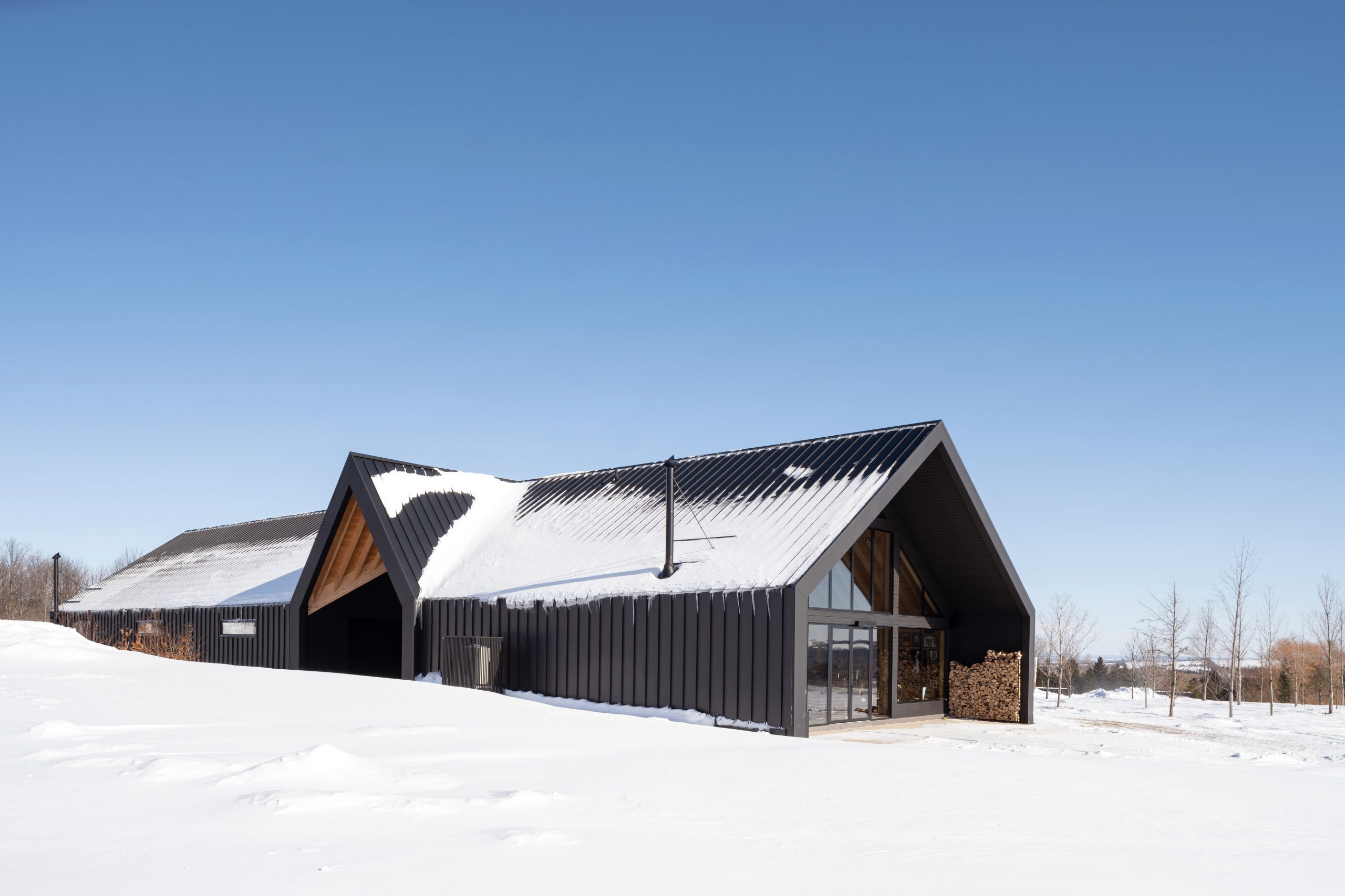 gateway to a rural getaway timber frame gatehouse normerica exterior angle