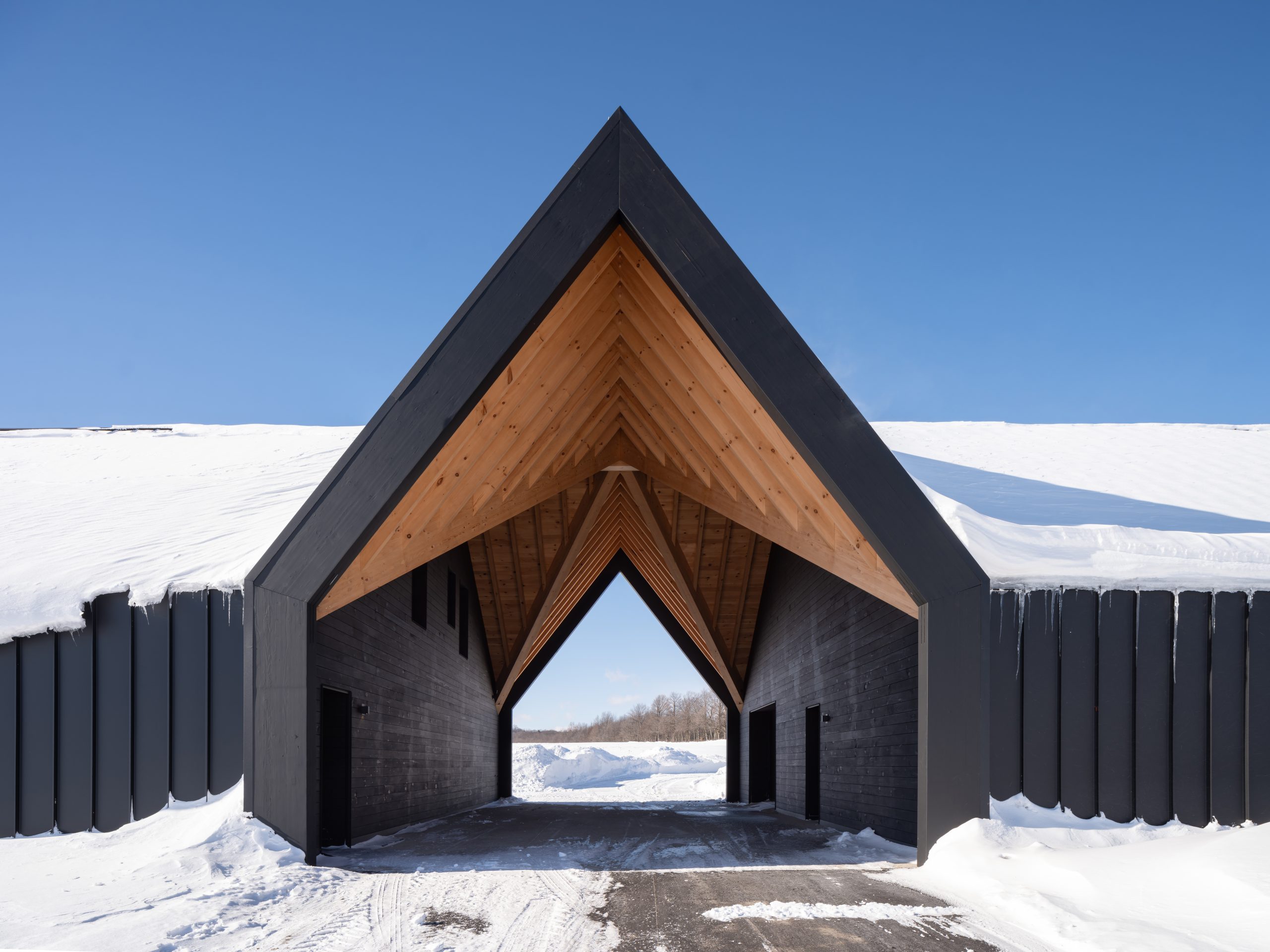 gateway to a rural getaway timber frame gatehouse normerica exterior gate through